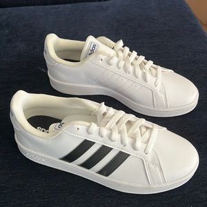 Adidas Superstar Unique 2-tone stripe sneakers Sz 8